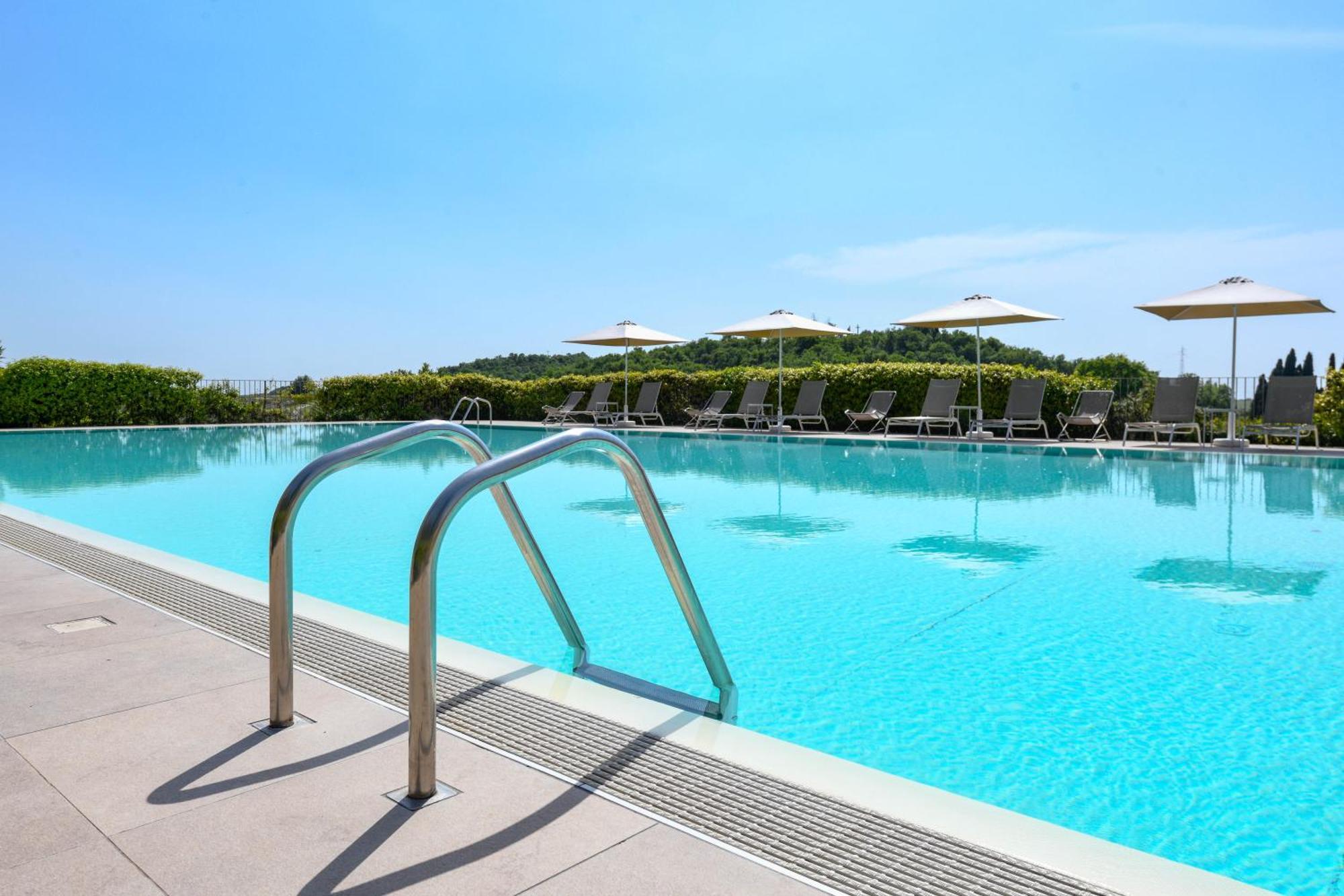 Fontanelle Aparthotel *