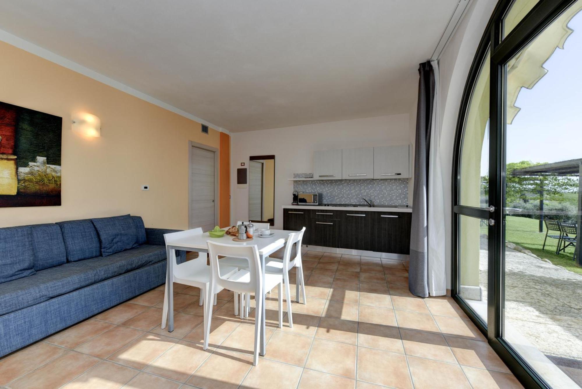 Fontanelle Aparthotel *