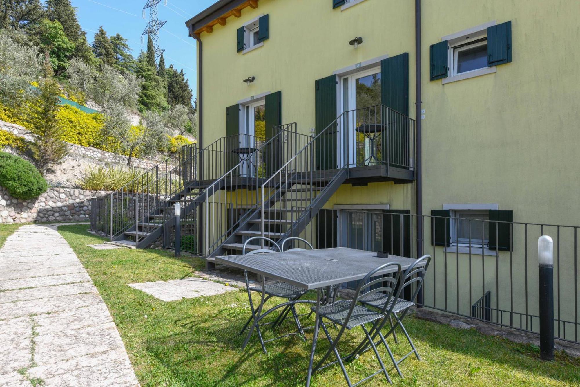 Fontanelle Aparthotel *