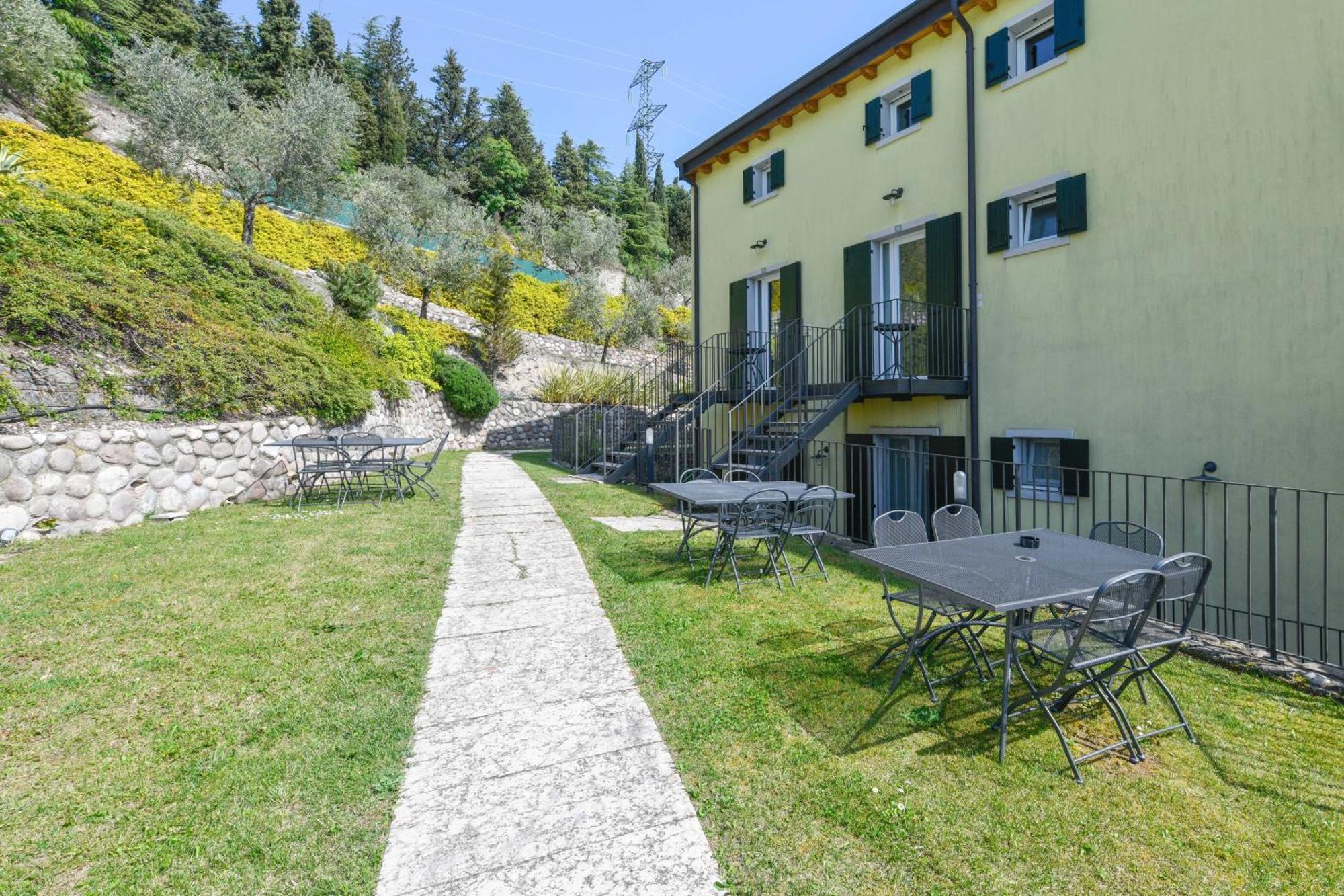Fontanelle Aparthotel Cavaion Veronese