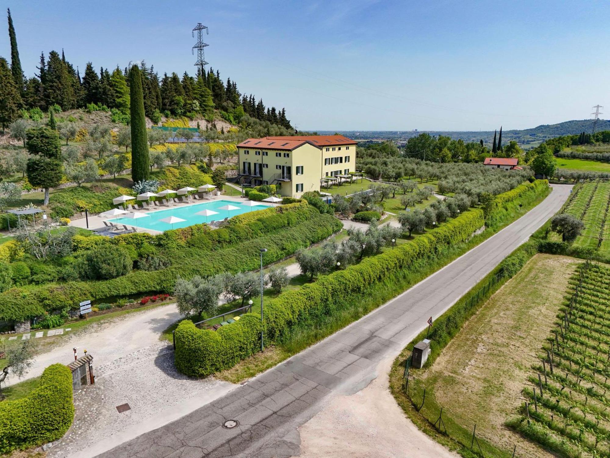 Fontanelle Aparthotel Cavaion Veronese